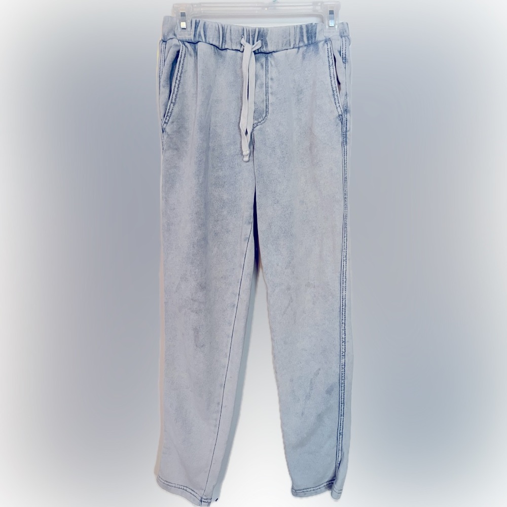 Wallflower Joggers Size Small